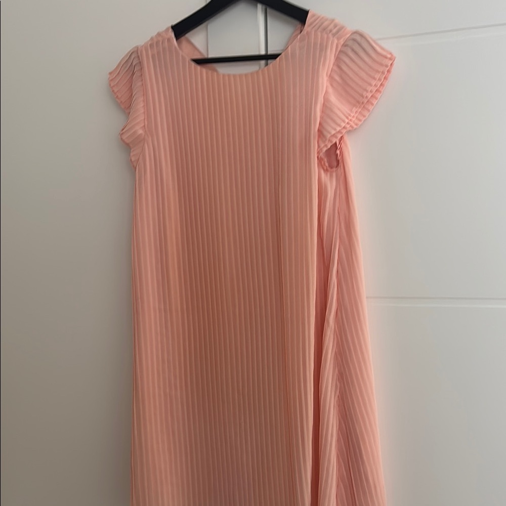Elegant Pink Kids Dress -BCBG girls
-only worn once